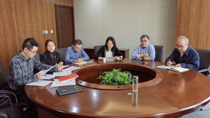 焦軍毅以普通黨員身份參加集團(tuán)機(jī)關(guān) 第二黨支部2022年度組織生活會