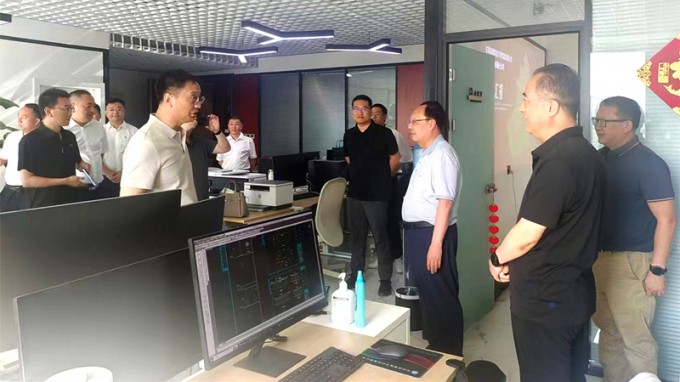 張佩峰一行調(diào)研省建筑設計院新疆分公司、省水電設計院新疆分公司