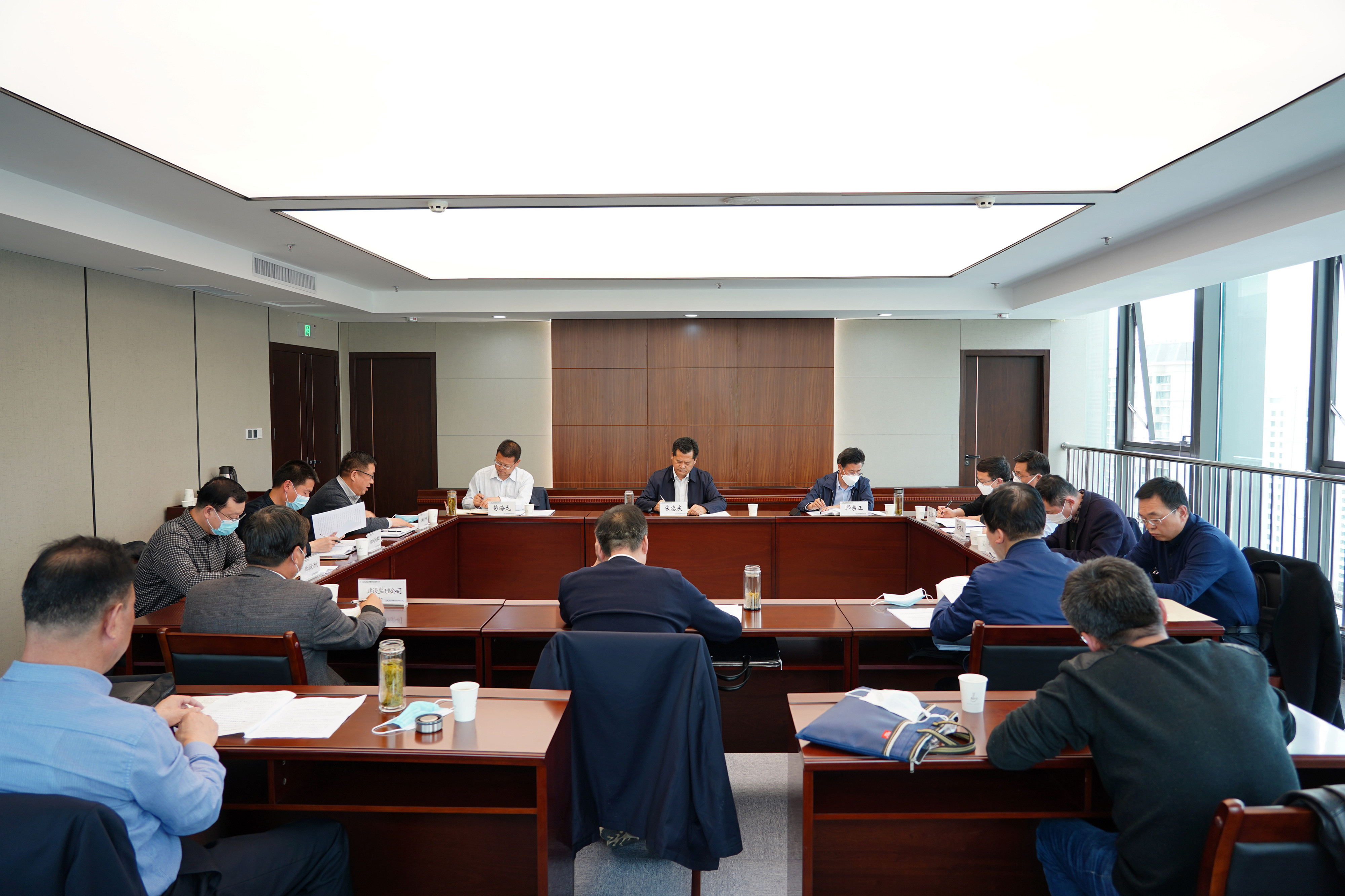 甘肅工程咨詢(xún)集團(tuán)召開(kāi)2020年脫貧攻堅(jiān)幫扶工作專(zhuān)題會(huì)